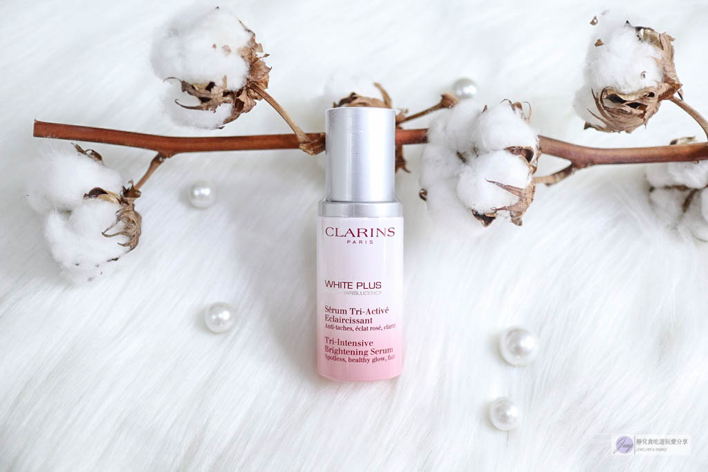 保養【克蘭詩Clarins】智慧美白淡斑系列-就是懂妳要的白/嚴選有紅寶石之稱的加勒比櫻桃 @靜兒貪吃遊玩愛分享