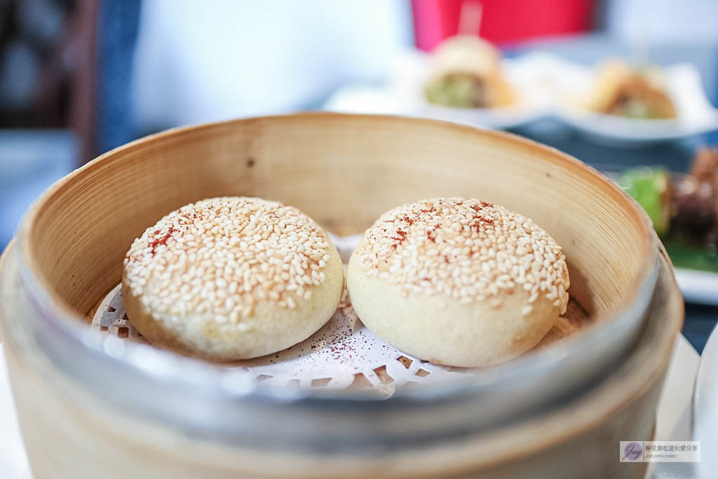 台南素食-赤崁璽樓-隱身巷弄內歷史老洋房的創意蔬食餐廳VS滿溢著幸福滋味的福祿壽鳳梨酥/台南民宿/台南住宿/台南蔬食/凤梨酥 @靜兒貪吃遊玩愛分享