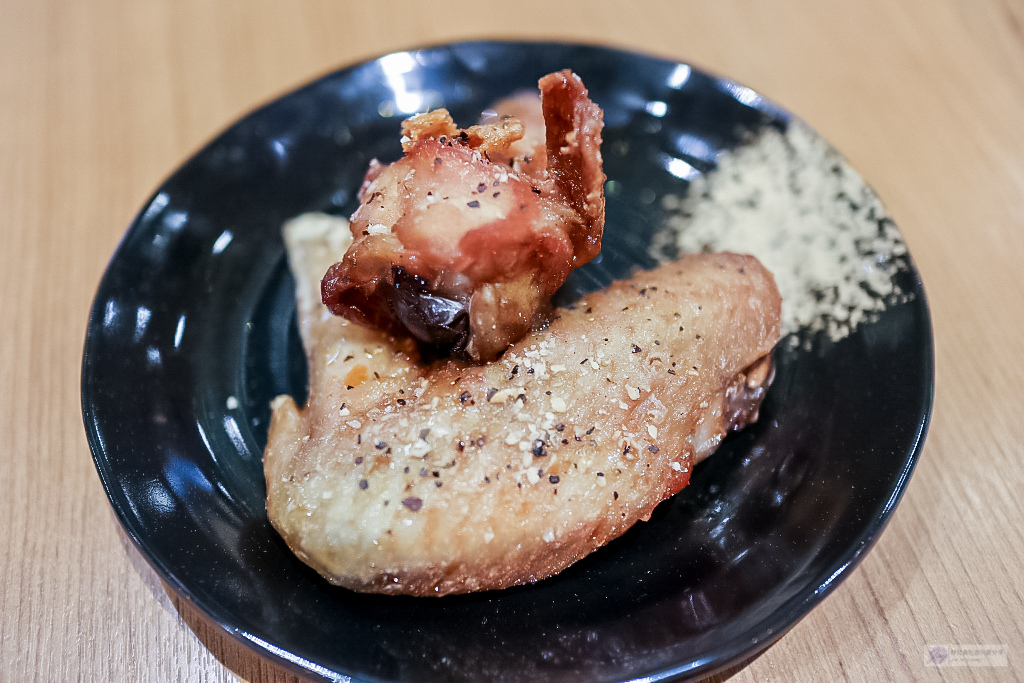 新北林口美食-鳥開親子丼-來自日本名古屋的鳥開親子丼VS秘傳炸雞排丼/三井outlet美食 @靜兒貪吃遊玩愛分享