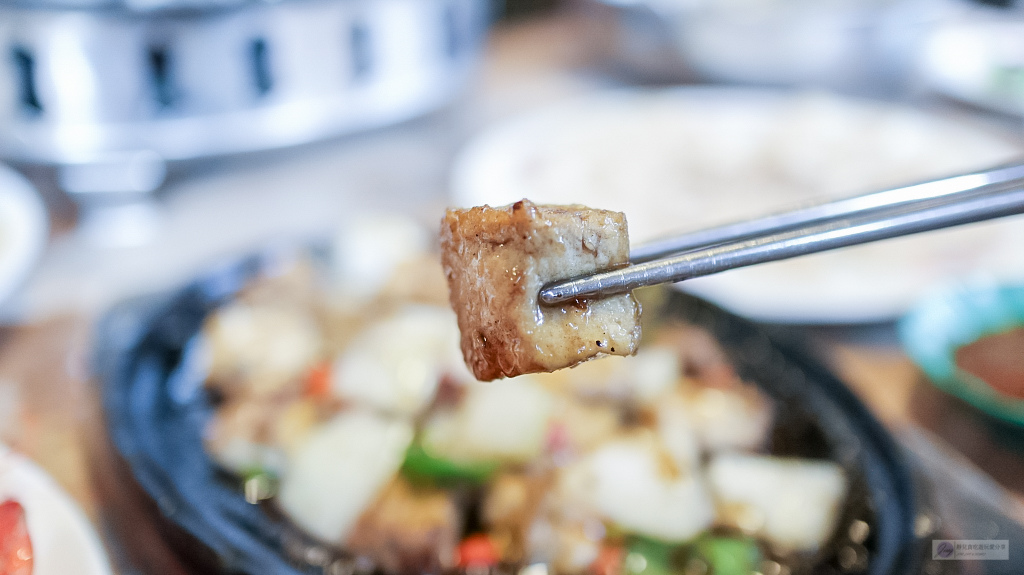 桃園龍潭美食-玖總部-令人驚豔的招牌嫩炒豬肝/眷村客家菜色小吃/八大電視台、非凡美食大探索各大媒體報導 @靜兒貪吃遊玩愛分享