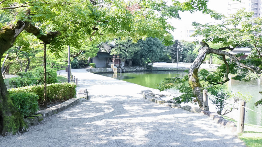 日本Japan-九州KURUKURU巴士一日遊-熊本水前寺、櫻之馬彩苑、柳川水鄉場城、八女傳統工藝館/VELTRA @靜兒貪吃遊玩愛分享