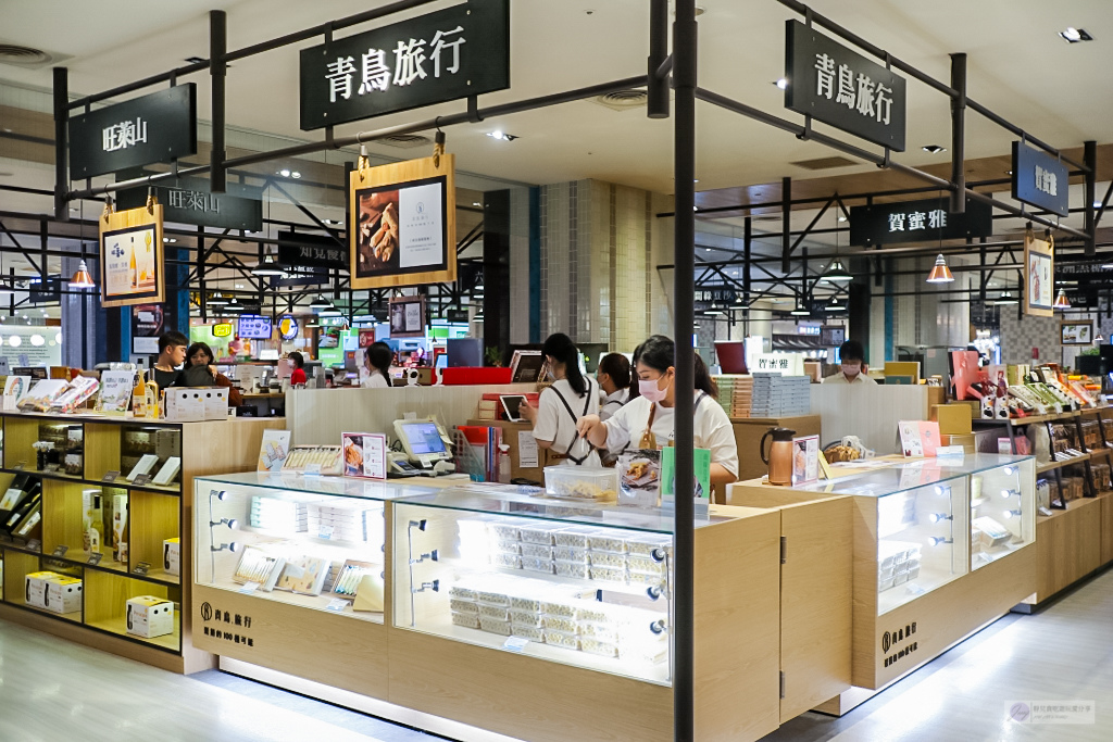 台南中西區美食-青鳥旅行．蛋捲的100種可能-超人氣的甜心蛋捲爆漿芝麻VS獨特肉鬆蛋捲 專為吃貨人設計的創意蛋捲/台南新光西門店/團購美食 @靜兒貪吃遊玩愛分享