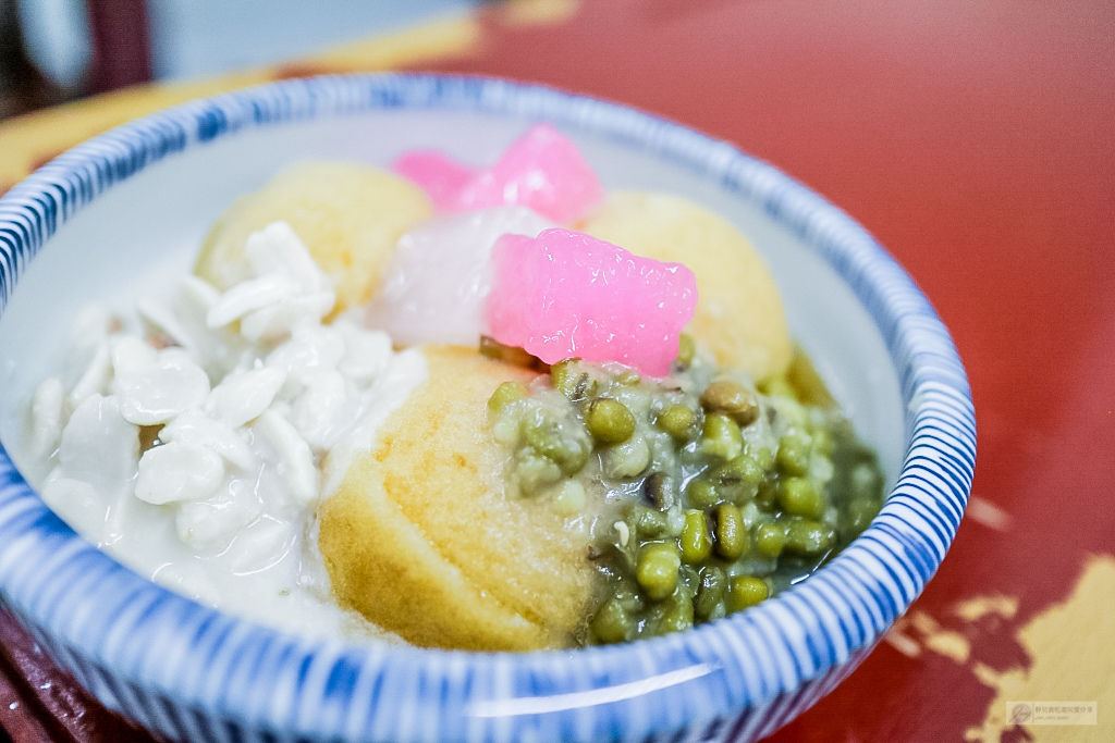 桃園美食-福麻糬豆花-50元銅板的麻糬豆花 學生時期教室裡的回憶/藝文店 @靜兒貪吃遊玩愛分享