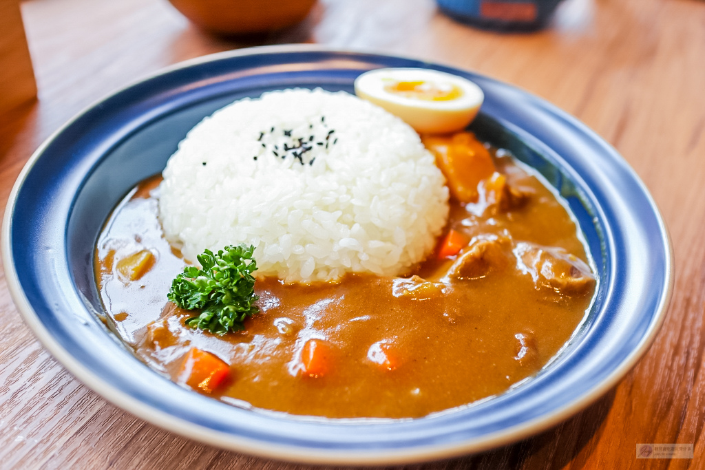 桃園美食-MU Curry．暮-平價超值濃郁醇厚的美味咖哩/藝文特區美食 @靜兒貪吃遊玩愛分享