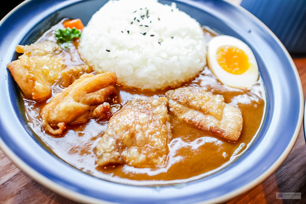 桃園美食-MU Curry．暮-平價超值濃郁醇厚的美味咖哩/藝文特區美食 @靜兒貪吃遊玩愛分享