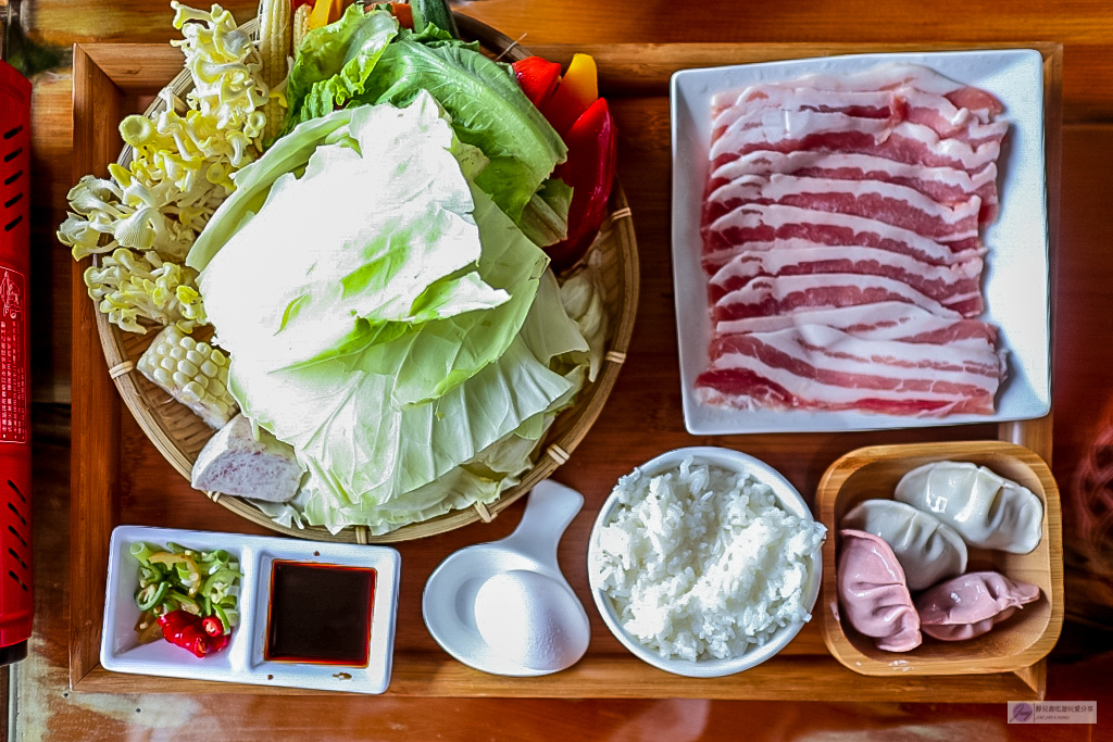 雲林麥寮景點-晁陽綠能體驗農場-七彩斜屋頂綠色經濟體驗太陽能教育休閒農場一日遊/親子體驗親手採摘DIY的樂趣/雲林百選 @靜兒貪吃遊玩愛分享