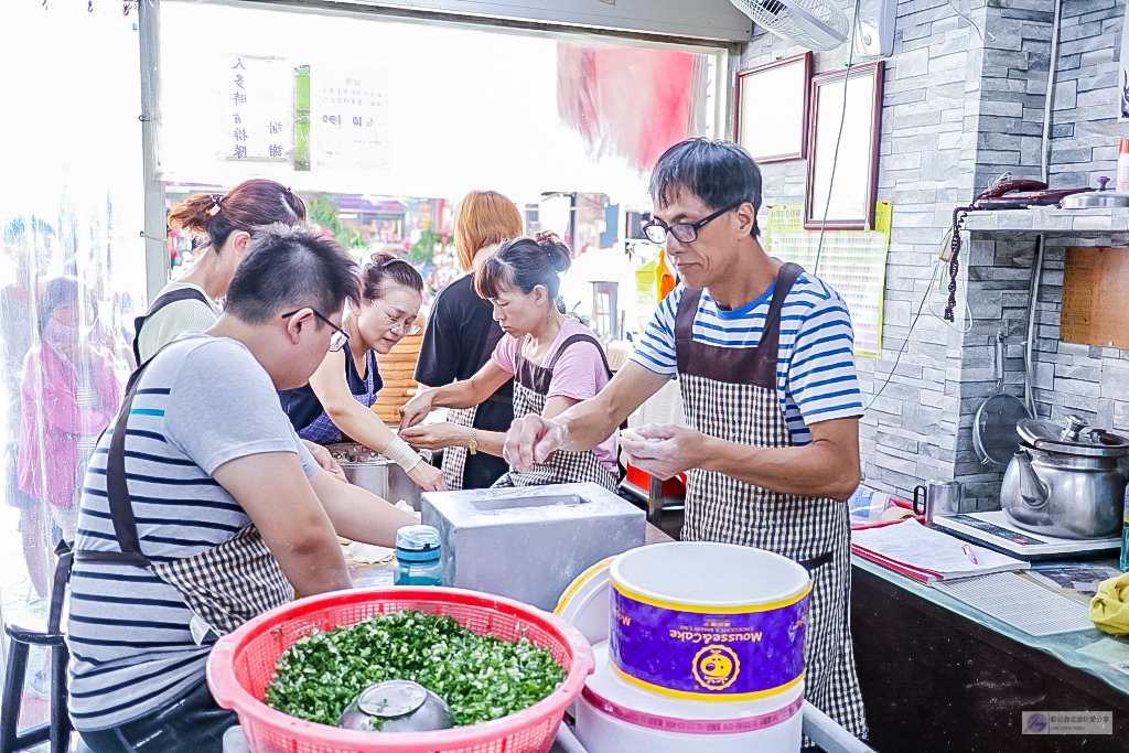 宜蘭羅東美食-正常鮮肉小籠湯包-市場附近的超人氣排隊小吃在地美食小籠湯包/羅東店 @靜兒貪吃遊玩愛分享