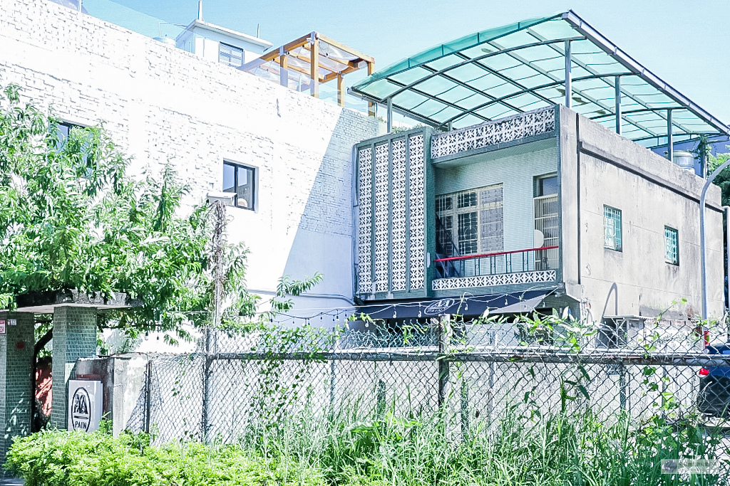 桃園中壢美食-M PAIN Boulangerie &#038; Pâtisserie-隱藏老宅裡歐式庭園風格的自家烘焙法國長棍麵包/鄰近中壢夜市 @靜兒貪吃遊玩愛分享