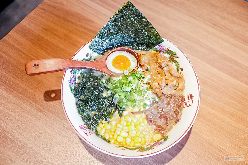 桃園中壢美食-牛丁次郎坊x深夜裡的和魂燒肉丼-每日限量超浮誇戰斧牛排丼/燒肉丼飯 拉麵/內壢支店 @靜兒貪吃遊玩愛分享