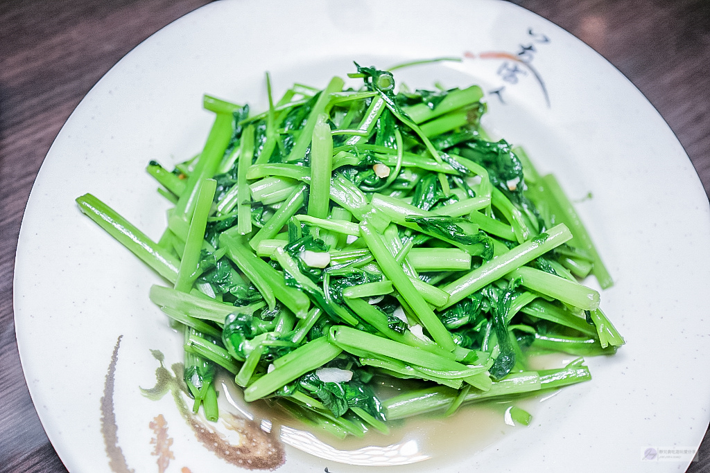 桃園美食-炒味亭炒飯專賣店-超人氣台灣炒飯王平價熱炒/炒飯 炒麵 熱炒/鄰近桃園大廟 @靜兒貪吃遊玩愛分享