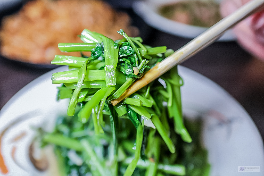 桃園美食-炒味亭炒飯專賣店-超人氣台灣炒飯王平價熱炒/炒飯 炒麵 熱炒/鄰近桃園大廟 @靜兒貪吃遊玩愛分享