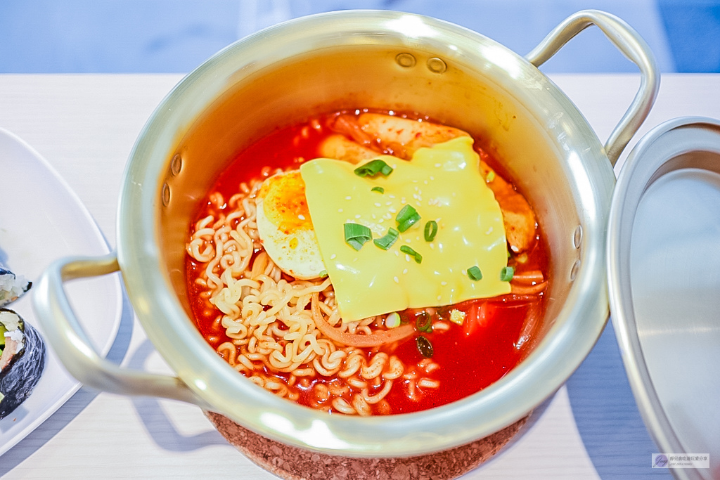 桃園中壢美食-這位太太-백식당-道地韓式飯捲VS不定期推出消暑的雪花冰/鄰近華泰OUTLET、X-Park/青埔美食/寵物友善餐廳 @靜兒貪吃遊玩愛分享