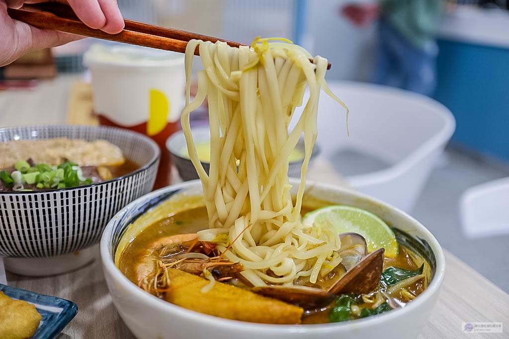 新北林口美食-福豆食堂FOODOOR-北歐時尚文青風格複合式餐飲 /麵食 飯食 漢堡 粥 水餃/鄰近三井outlet @靜兒貪吃遊玩愛分享