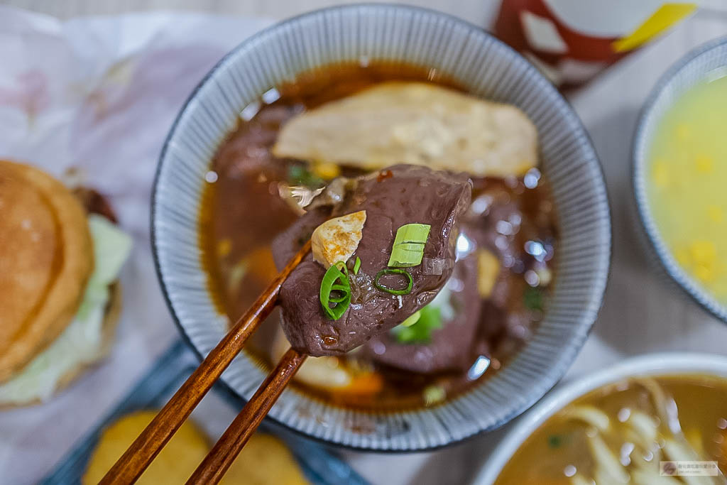 新北林口美食-福豆食堂FOODOOR-北歐時尚文青風格複合式餐飲 /麵食 飯食 漢堡 粥 水餃/鄰近三井outlet @靜兒貪吃遊玩愛分享