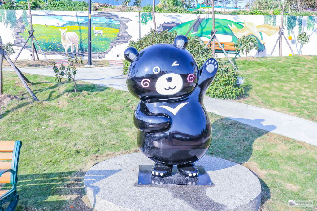 新北鶯歌景點-永吉公園-抓住春天的浪漫櫻花及滿開的炮仗花隧道/IG打卡聚集地/鄰近鶯歌老街/親子景點 @靜兒貪吃遊玩愛分享