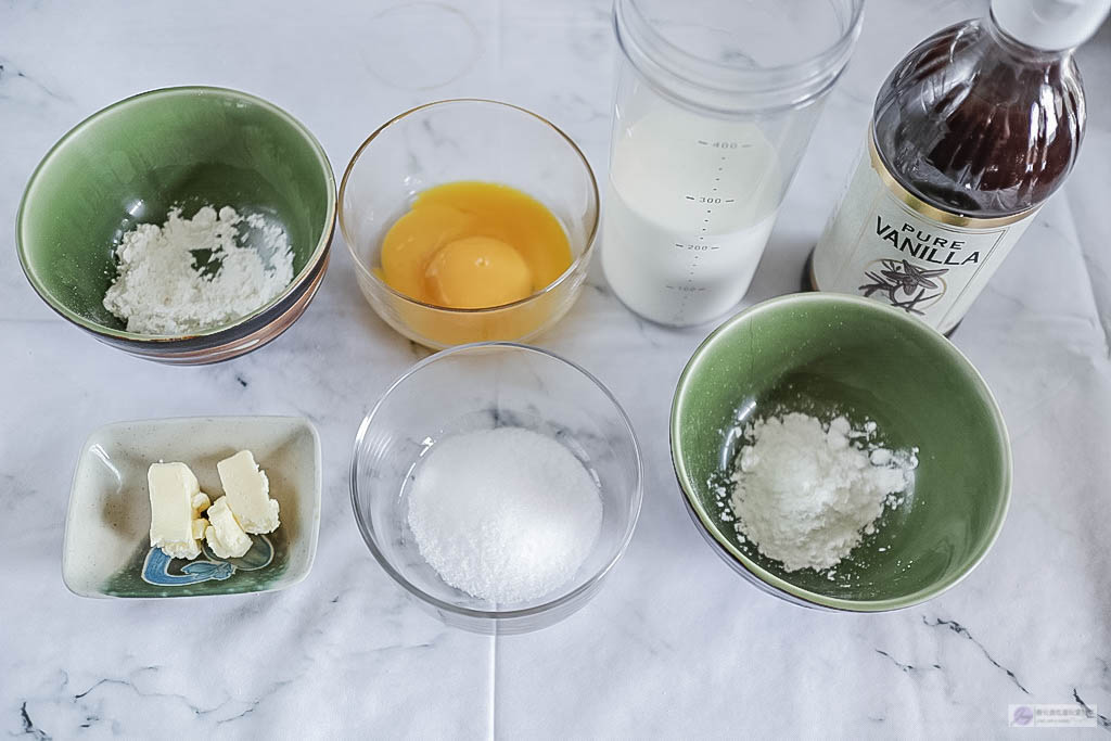 簡單食譜-迷你酥皮小泡芙詳細作法/卡士達醬內餡作法/下午茶甜點 @靜兒貪吃遊玩愛分享