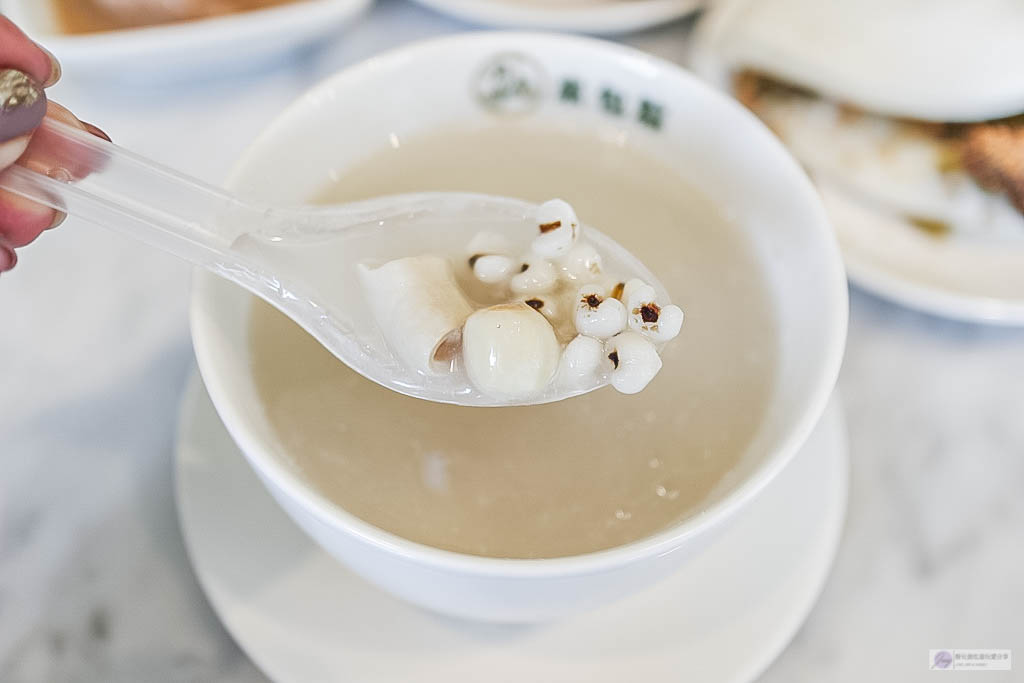 桃園大溪美食-來包粽 ‧ 幸福粽子專賣-文青質感風格幸福粽子專賣/粽子 刈包 湯品/鄰近大溪交流道 @靜兒貪吃遊玩愛分享