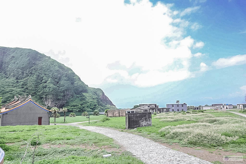 宜蘭頭城旅遊-龜山島賞鯨船隊-凱鯨號-偽出國一秒到帛琉!絕美仙境牛奶海/登島+環繞龜山島二合一行程 @靜兒貪吃遊玩愛分享