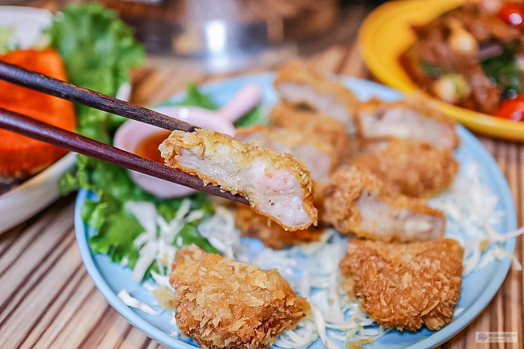 桃園蘆竹美食-Thai大佬.泰式廚房-隱藏在巷弄內超道地的泰式土窯酸辣鍋/炸物烤物 熱炒 鍋物/鄰近南崁市場(已歇業) @靜兒貪吃遊玩愛分享